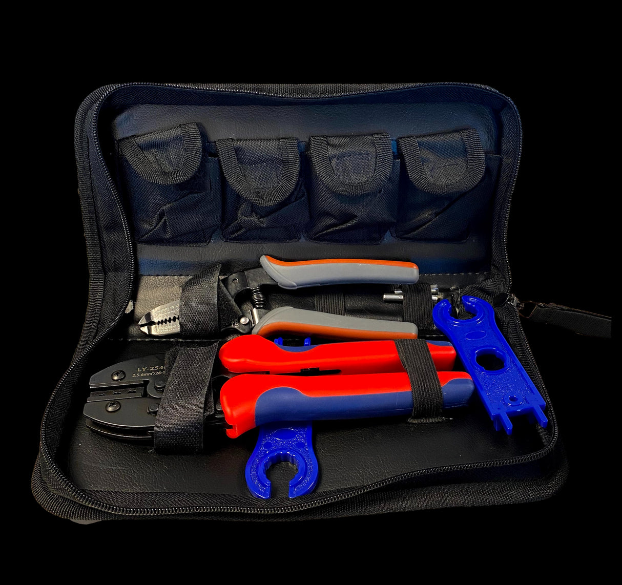 Verktøysett for montering av PV kabel