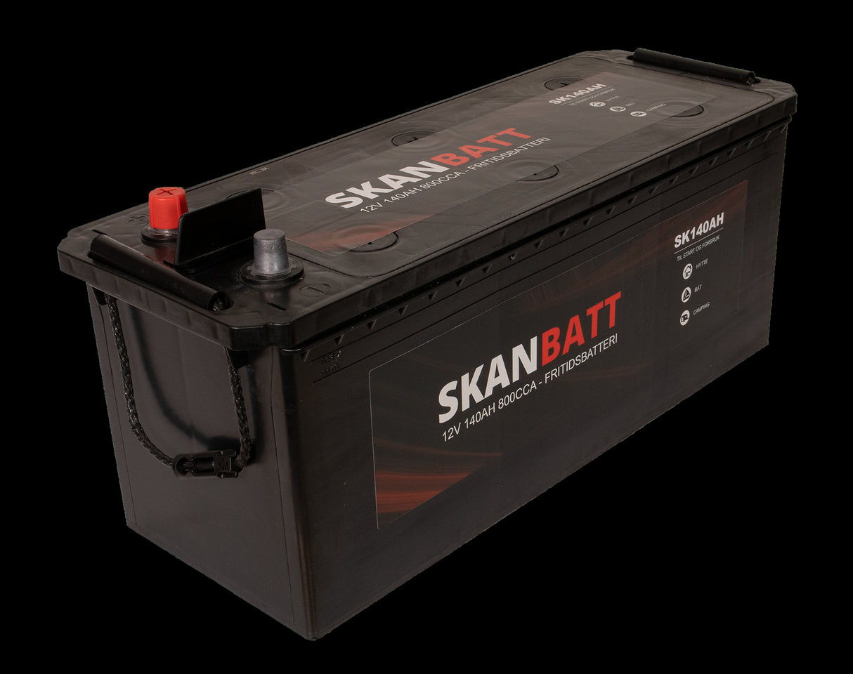 SKANBATT Fritidsbatteri 12V 140AH 800CCA (513x189x203/223mm) +venstre