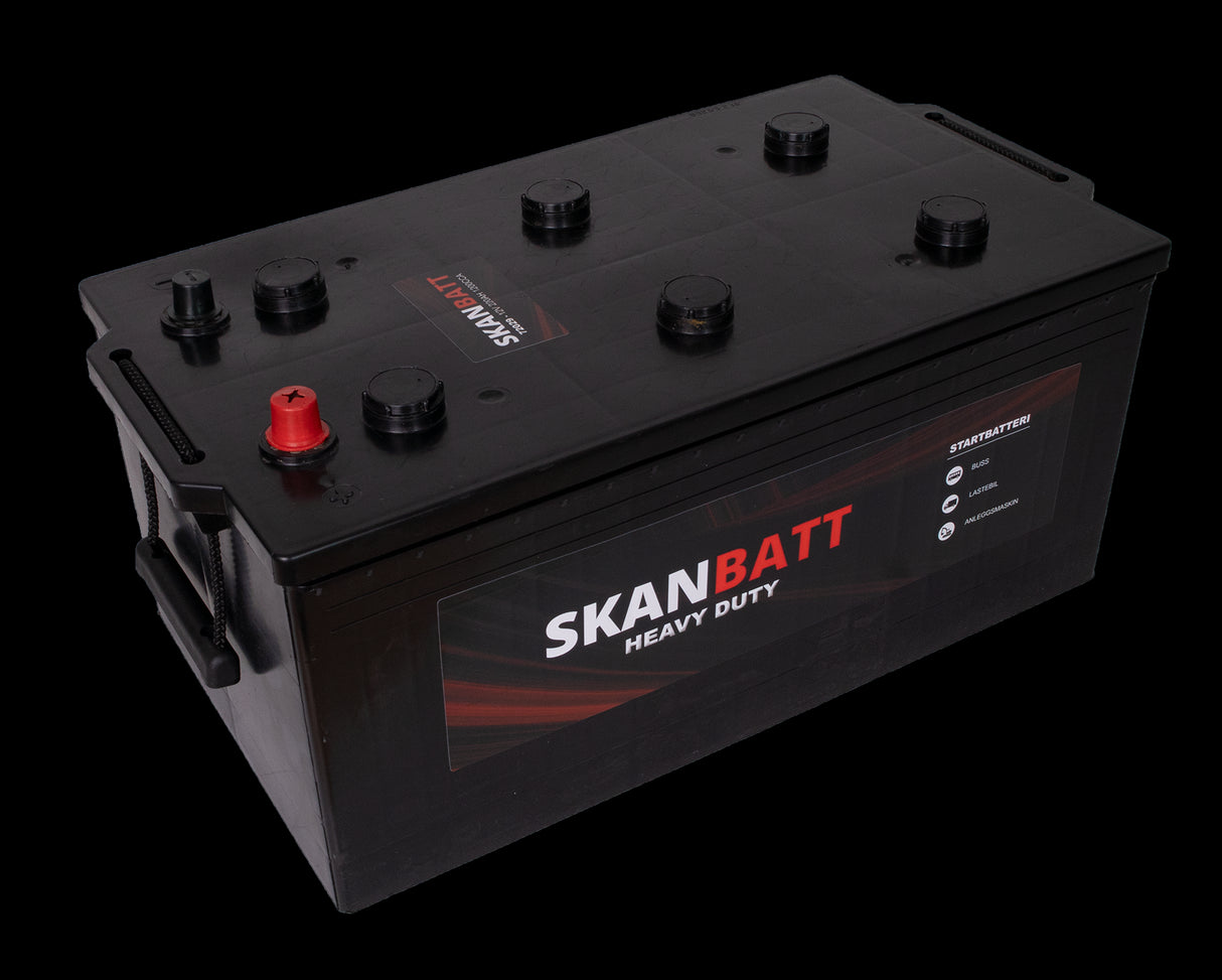 SKANBATT Startbatteri 12V 220AH 1200CCA (514x275x220/240mm) +høyre
